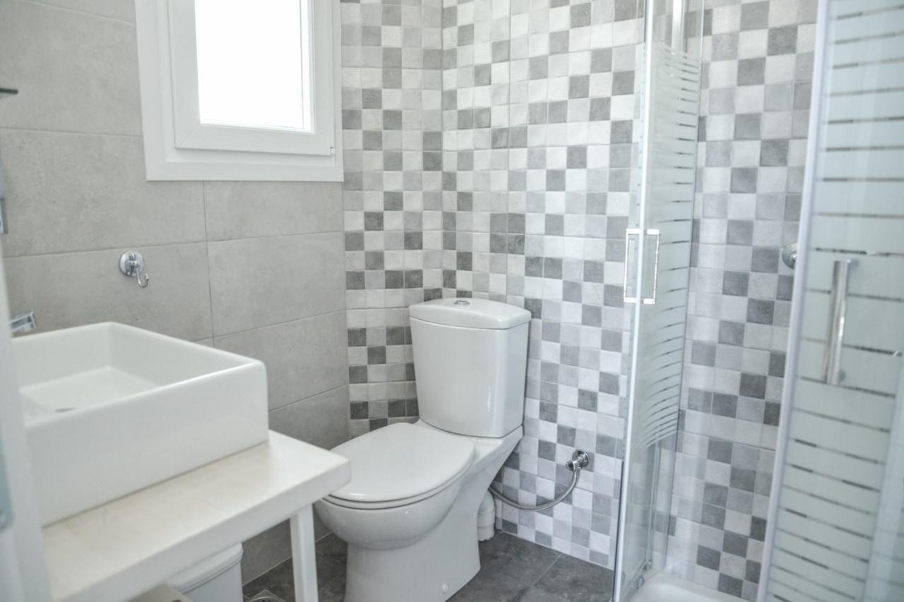 Zeras Apartments Adamantas  Ngoại thất bức ảnh