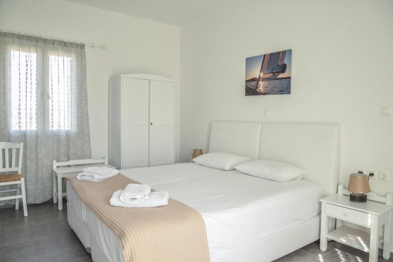 Zeras Apartments Adamantas  Ngoại thất bức ảnh