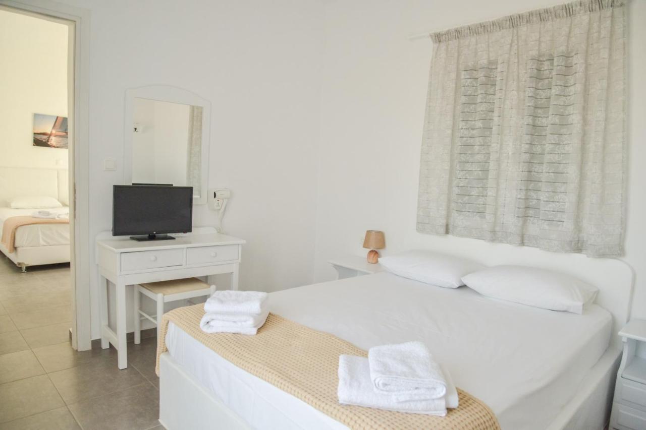 Zeras Apartments Adamantas  Ngoại thất bức ảnh