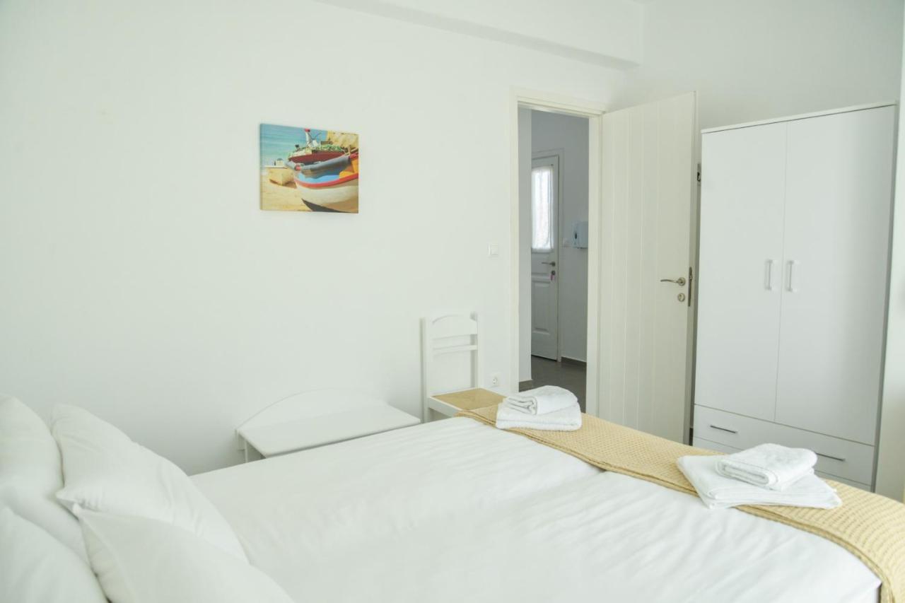 Zeras Apartments Adamantas  Ngoại thất bức ảnh