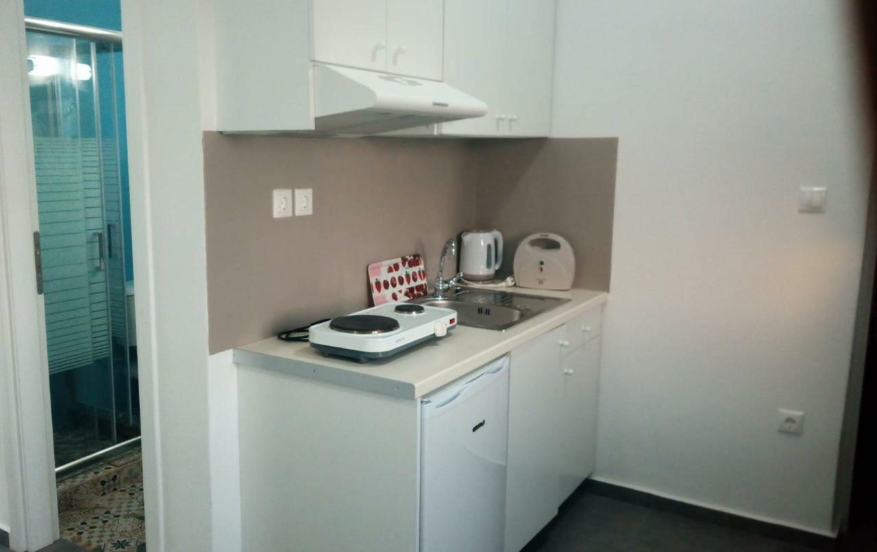 Zeras Apartments Adamantas  Ngoại thất bức ảnh